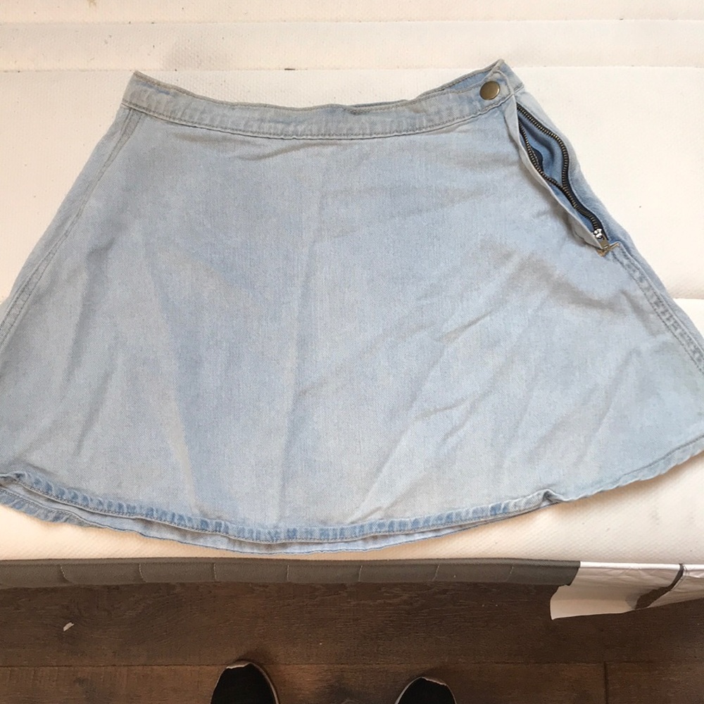 Jean mini skirt
